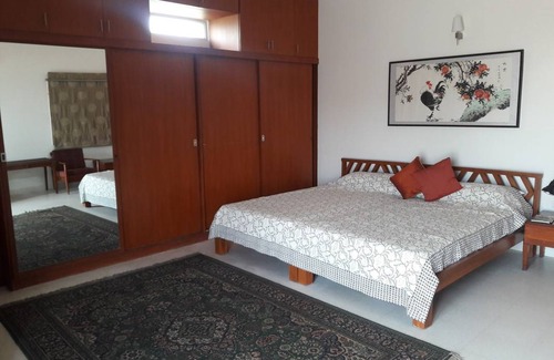 Whitefield Resort | Private room ∙ 3 guests