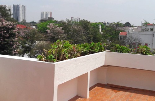 Whitefield Resort | Private room ∙ 3 guests