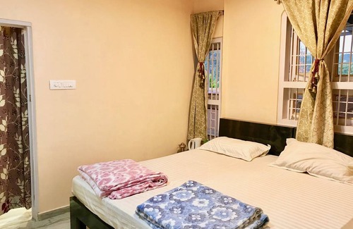 Prabhadevi Resort | Private room ∙ 2 guests
