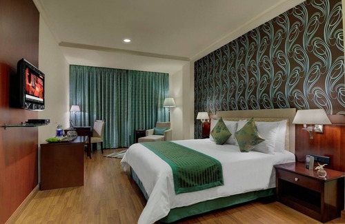 Hyderabad Hotel | Royalton Hyderabad