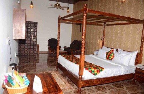 Amritsar Hotel | Sadda Pind