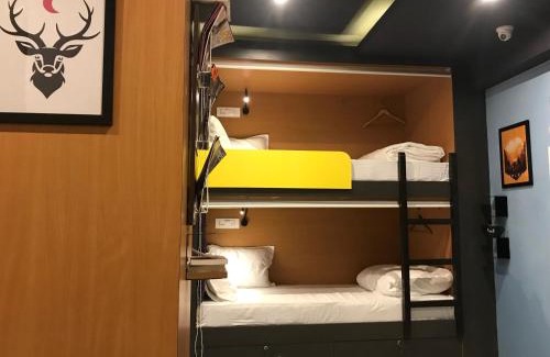 Andheri West Hostel | Stayvilla Hostel