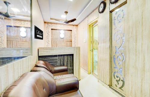 Vadapalani Hotel | Super Collection O Vadapalani Metro Station Formerly Pineapple Guest House