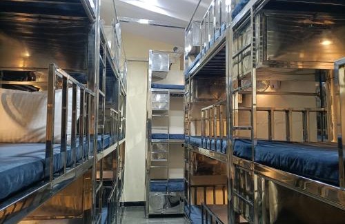 Chembur East Hostel | The Aroma Backpackers
