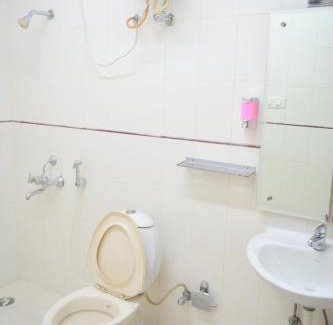 5th Block Hostel | The Hood Hostel