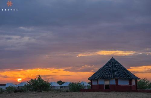 Kanoi Hostel | Zostel Sam Desert (Jaisalmer)