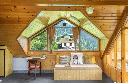 Shoja Hostel | Zostel Shoja - Jibhi