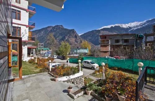 Aleo Villa | 1 BHK INDEPENDENT MUD HOUSE +NETFLIX+POWER BACKUPnn