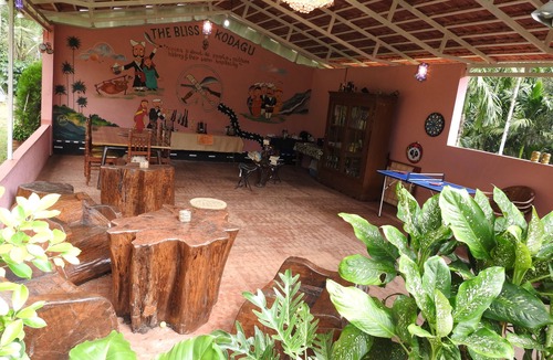 Virarajendrapet Resort | 1 Duplex Tree House, 1 Tree House, 2 Cottages and 1 Family villa