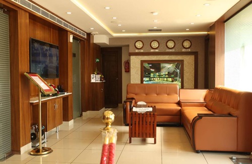 Hosdurg Hotel | 1000 m² Hotel ∙ 8 bedrooms ∙ 4 guests