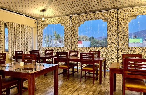 Sawai Madhopur Hotel | 11 m² Hotel ∙ 2 guests