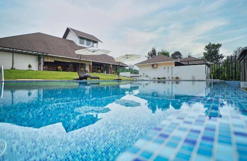 Sulthan Bathery Resort | 130 m² Resort ∙ 4 guests