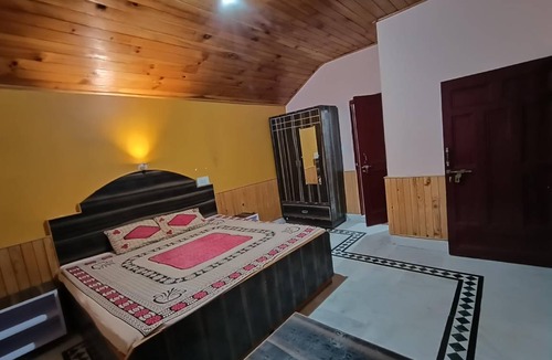 Bhagsu Nag House | 150 m² House ∙ 1 bedroom ∙ 2 guests