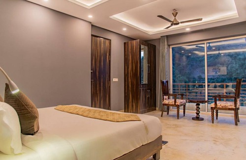 Kumarhatti Villa | 150 m² Villa ∙ 5 bedrooms ∙ 12 guests