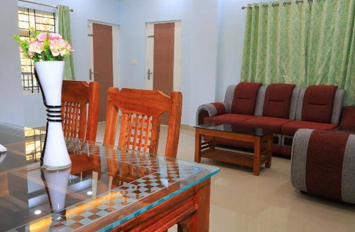 Kumily Hotel | 1500 m² Hotel ∙ 3 bedrooms ∙ 9 guests