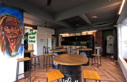 Chendhare Hotel | 180 m² Hotel ∙ 2 bedrooms ∙ 6 guests
