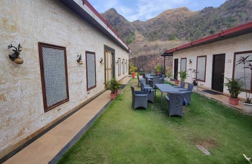 Bedla House | 1bhk Nature View Villa with Private Balcony