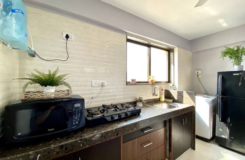 Bandra West Apartment | 2 BHK Condo Balcony Sea View Bandra