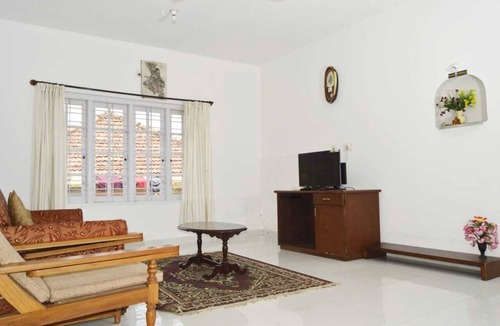 Katakeri Rural House | 2-BR (2 BEDROOM B) + STUDIO homestay in RANGE VIEW