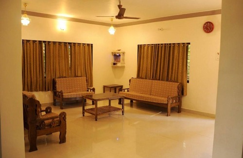 Alibaug Villa | 2000 m² Villa ∙ 3 bedrooms ∙ 10 guests