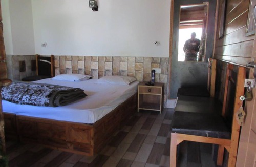 Old Manali House | 240 m² House ∙ 6 bedrooms ∙ 18 guests