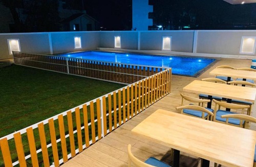 Nagaon Resort | 250 m² Resort ∙ 5 guests