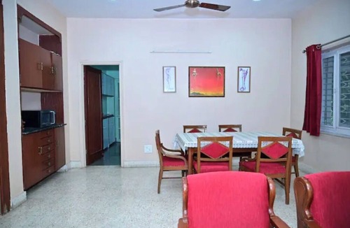 Pune Apartment | 2500 Square Feet Apartment Fully Furnished in Downtown Pune