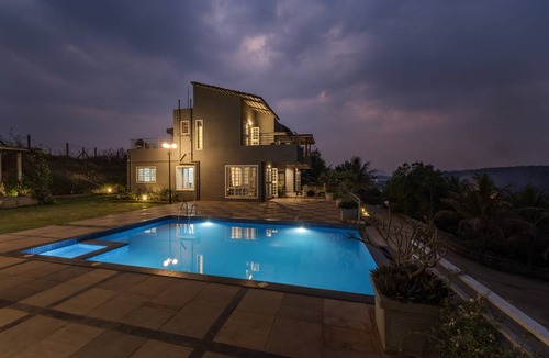 Paud Villa | 260 m² Villa ∙ 4 bedrooms ∙ 16 guests