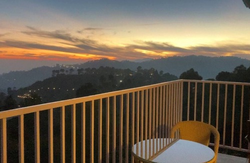 Kumarhatti House | 2BHK Apartment near Kasauli
