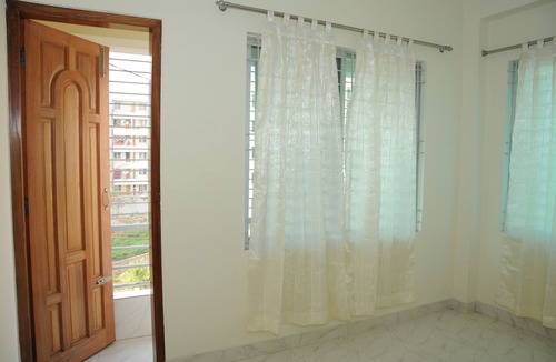 Basundhara Residential Area Apartment | 3 Bed Flat. Basundhara Block A. free parking. 10 Min Jamuna Future Park