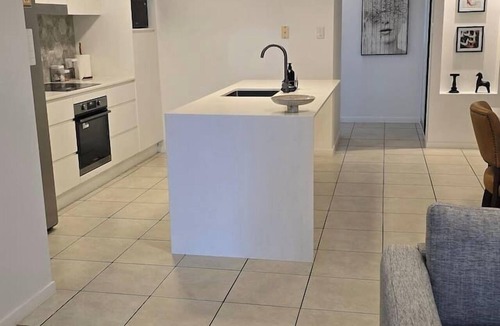 West End Apartment | 3 Bed West End Apartment