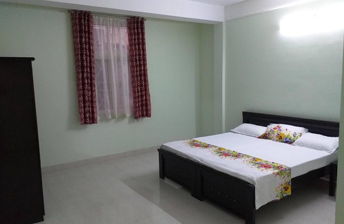Toli Chowki House | 3 Bedrooms, Hall and Kitchen, Apt 4, Beautifully Furnished Apartment