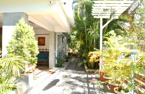 Palolem Apartment | 3-BHK Apartment in gorgeous Canacona with WiFi, AC. Start your vacation now