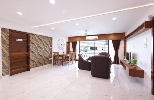 Government Colony Apartment | 3 BHK Service apartment near MMRDA ground bandra