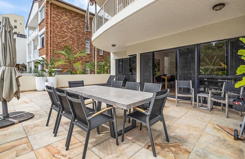 Mooloolaba Apartment | 3 luxurious bedroom apartment 2 miutes walk to the ocean