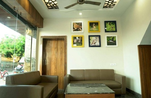 Bharatpur Hotel | 30 m² Hotel ∙ 6 guests