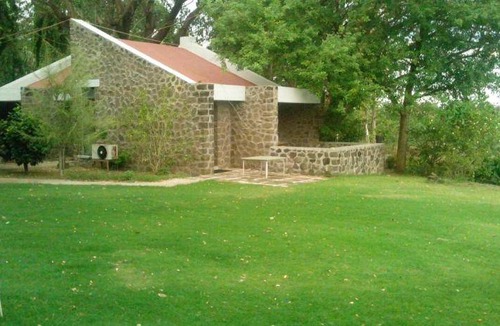 Daulatabad Resort | 30 m² Resort ∙ 4 guests
