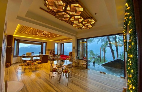 Shimla Villa | 3000 m² Villa ∙ 7 bedrooms ∙ 2 guests