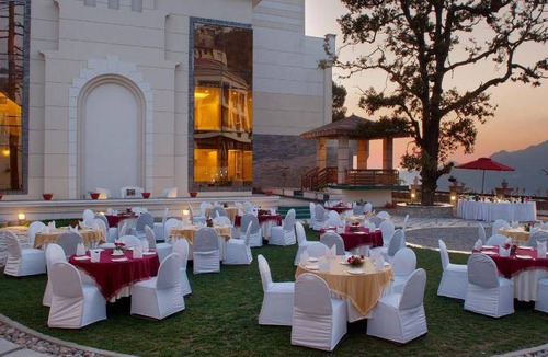 The Mall Road Resort | 39 m² Resort ∙ 4 guests