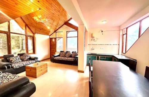Aleo House | 4 BHK Independent Cottage+kitchenette +Balconynn