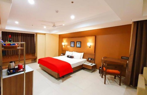 Hinjawadi Hotel | 41 m² Hotel ∙ 2 guests