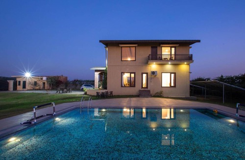 Bansur House | 500 m² House ∙ 3 bedrooms ∙ 16 guests