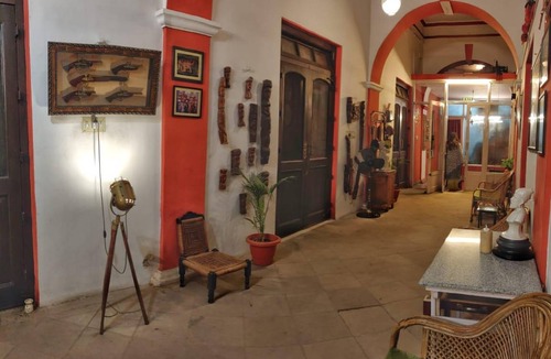 Gwalior House | 5000 m² House ∙ 2 bedrooms ∙ 3 guests
