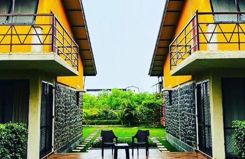 Alibaug Villa | 5000 m² Villa ∙ 6 bedrooms ∙ 18 guests
