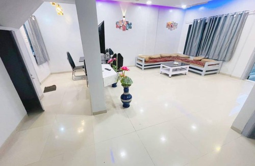 Lonavala Villa | 5000 m² Villa ∙ 5 bedrooms ∙ 30 guests