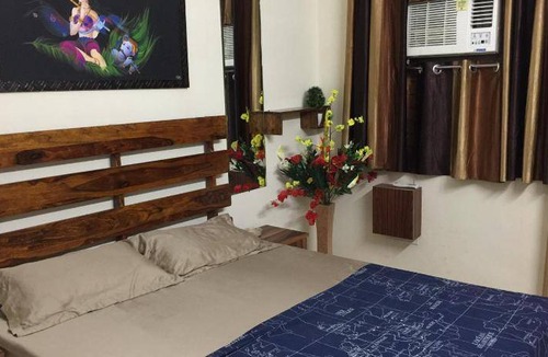 Sainik Farm Apartment | 51 m² Apartment ∙ 2 bedrooms ∙ 4 guests