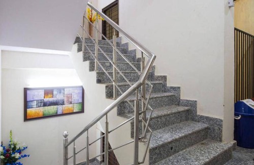 Sainik Farm Apartment | 51 m² Apartment ∙ 2 bedrooms ∙ 4 guests