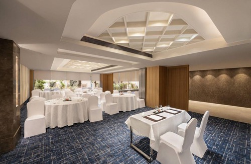 Bani Park Hotel | 56 m² Hotel ∙ 127 guests
