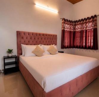 Patnitop Villa | 5BHK Stay in Kud Near Patnitop The Royal Villa