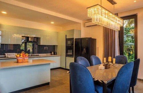 Grand Morrod Villa | 5bhk Villa in Goa Villas For Rent- Private Pool Villa in Goa